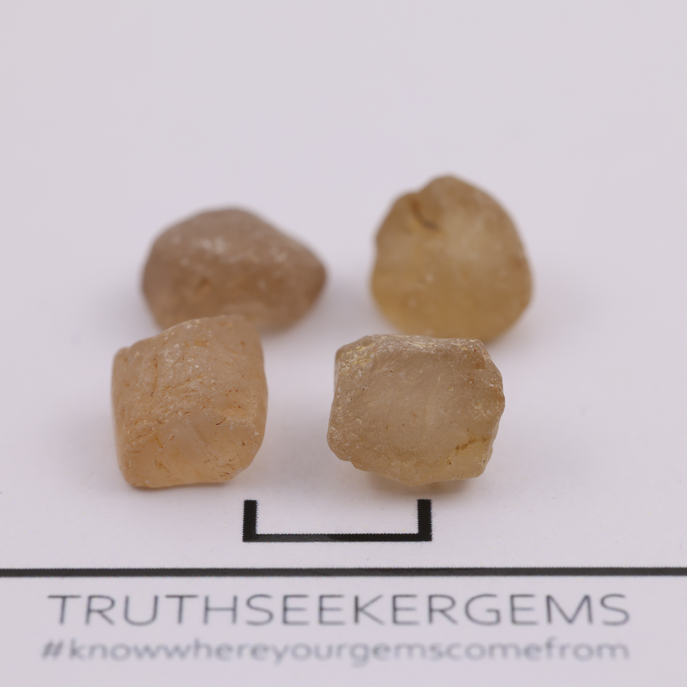 Zircon 5.71 g