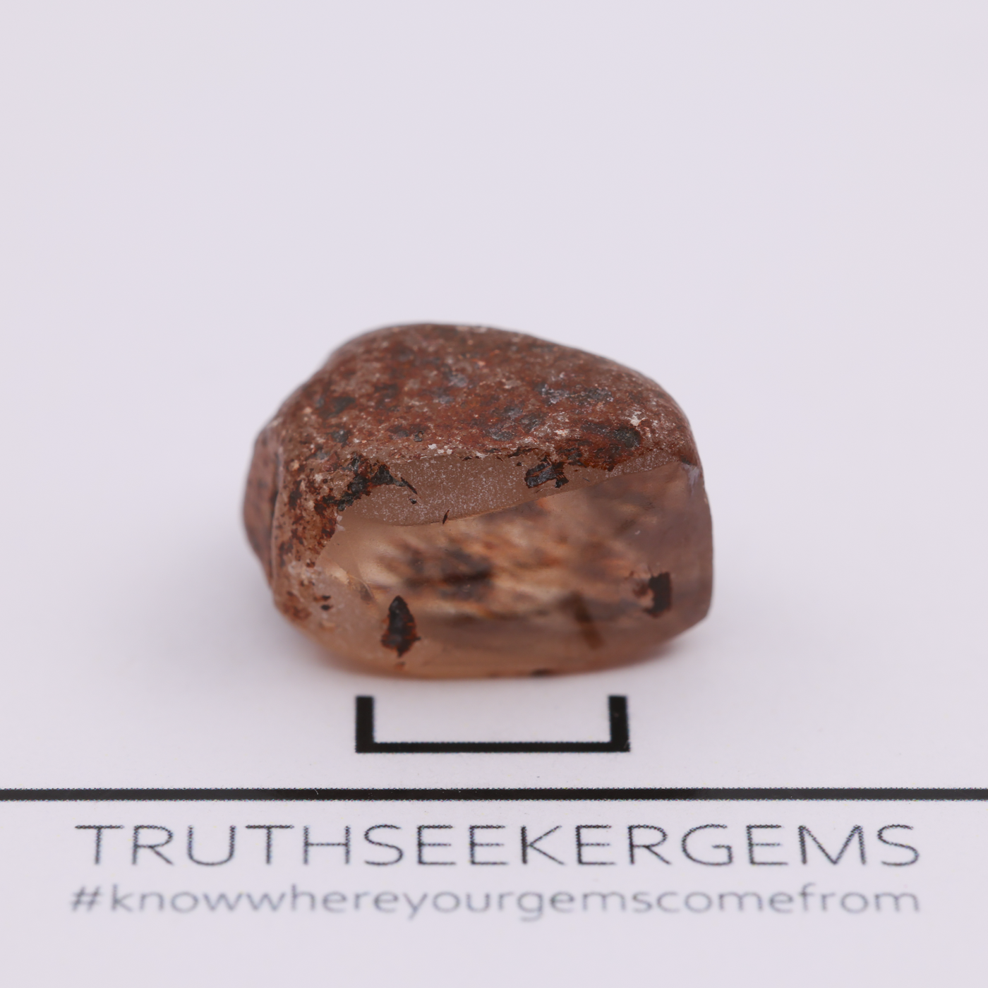 Zircon 6.87 g