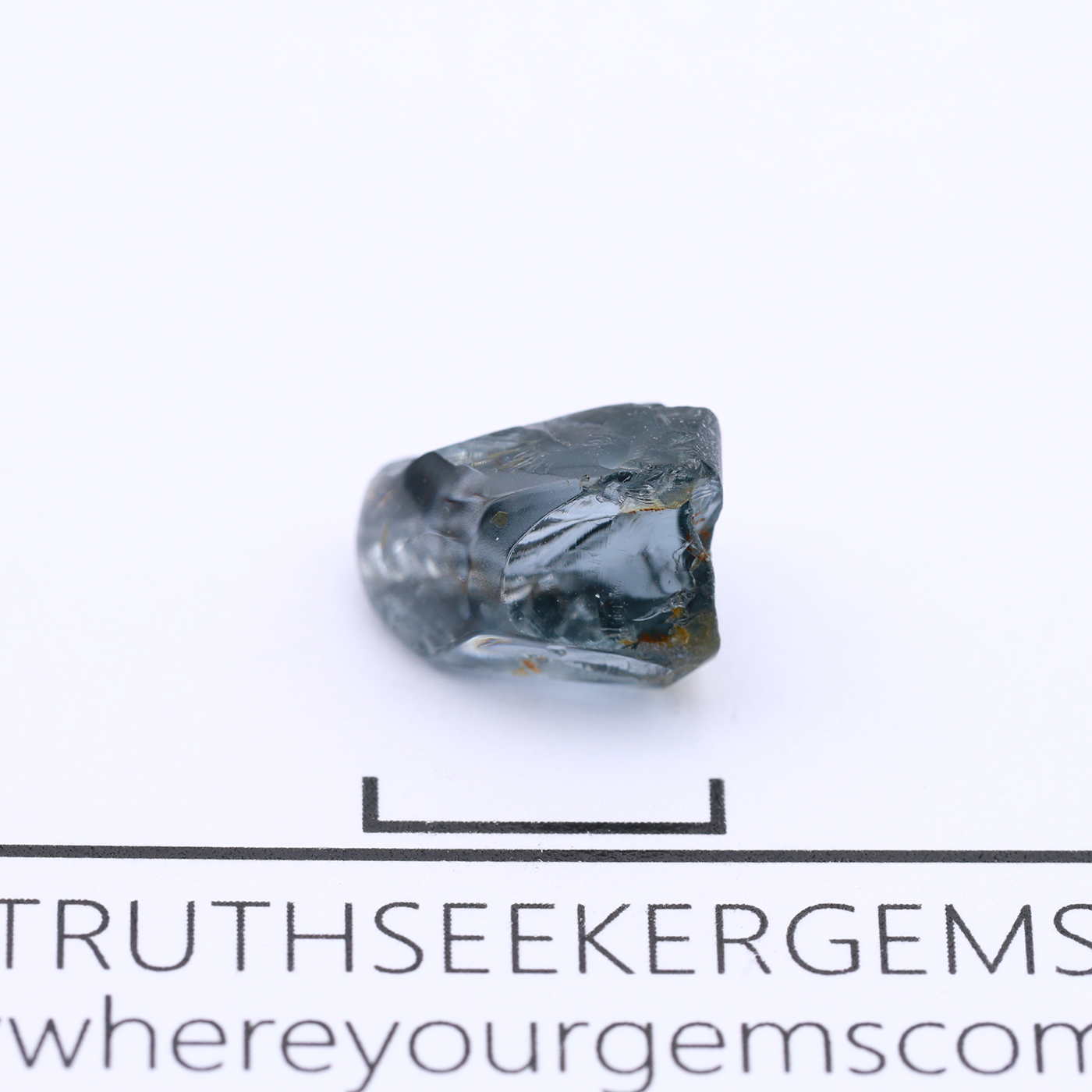 Spinel 1.10 g