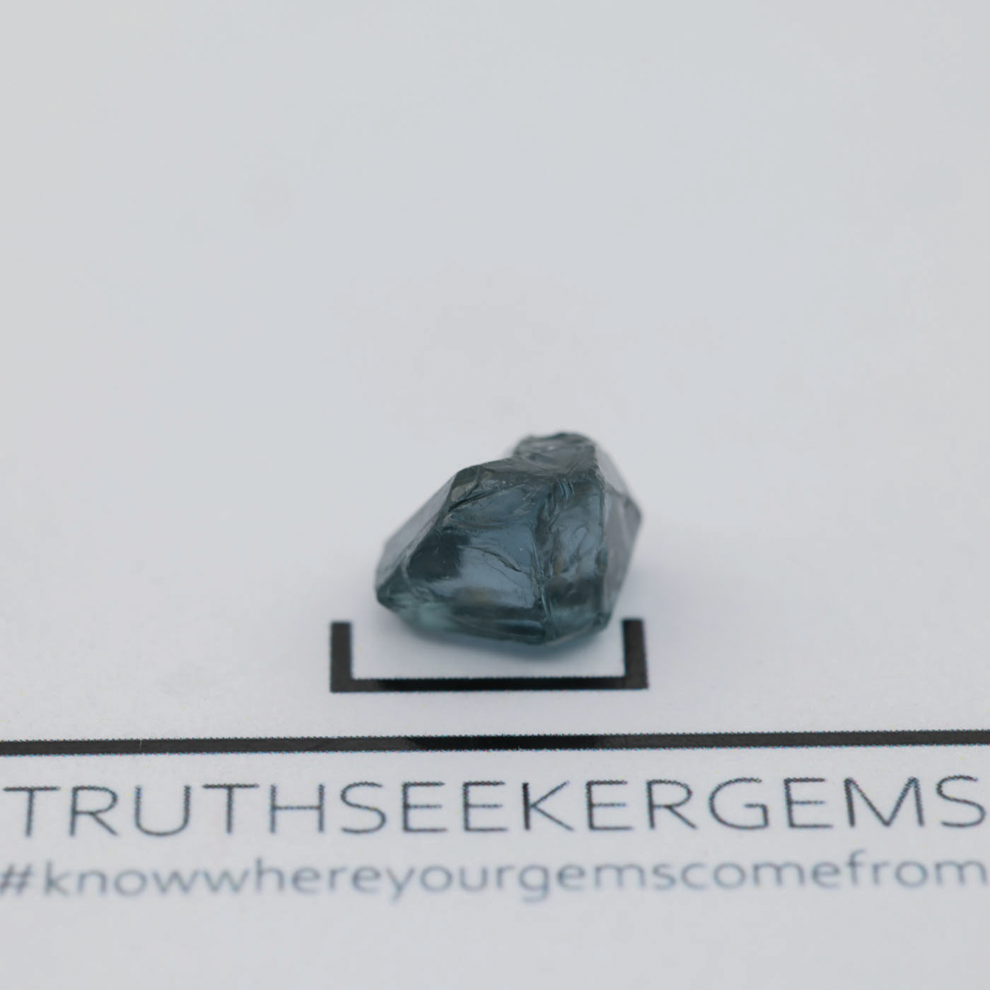 Spinel 0.65 g