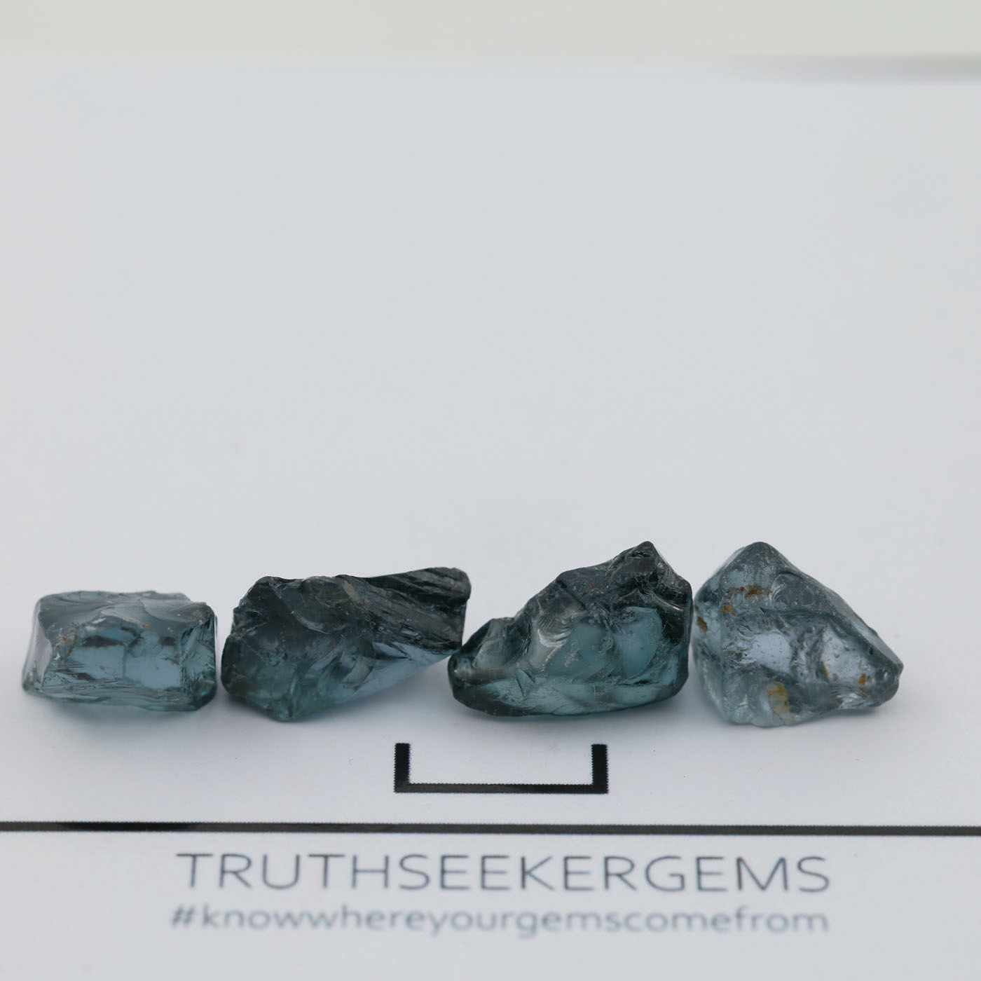 Spinel 3.42 g
