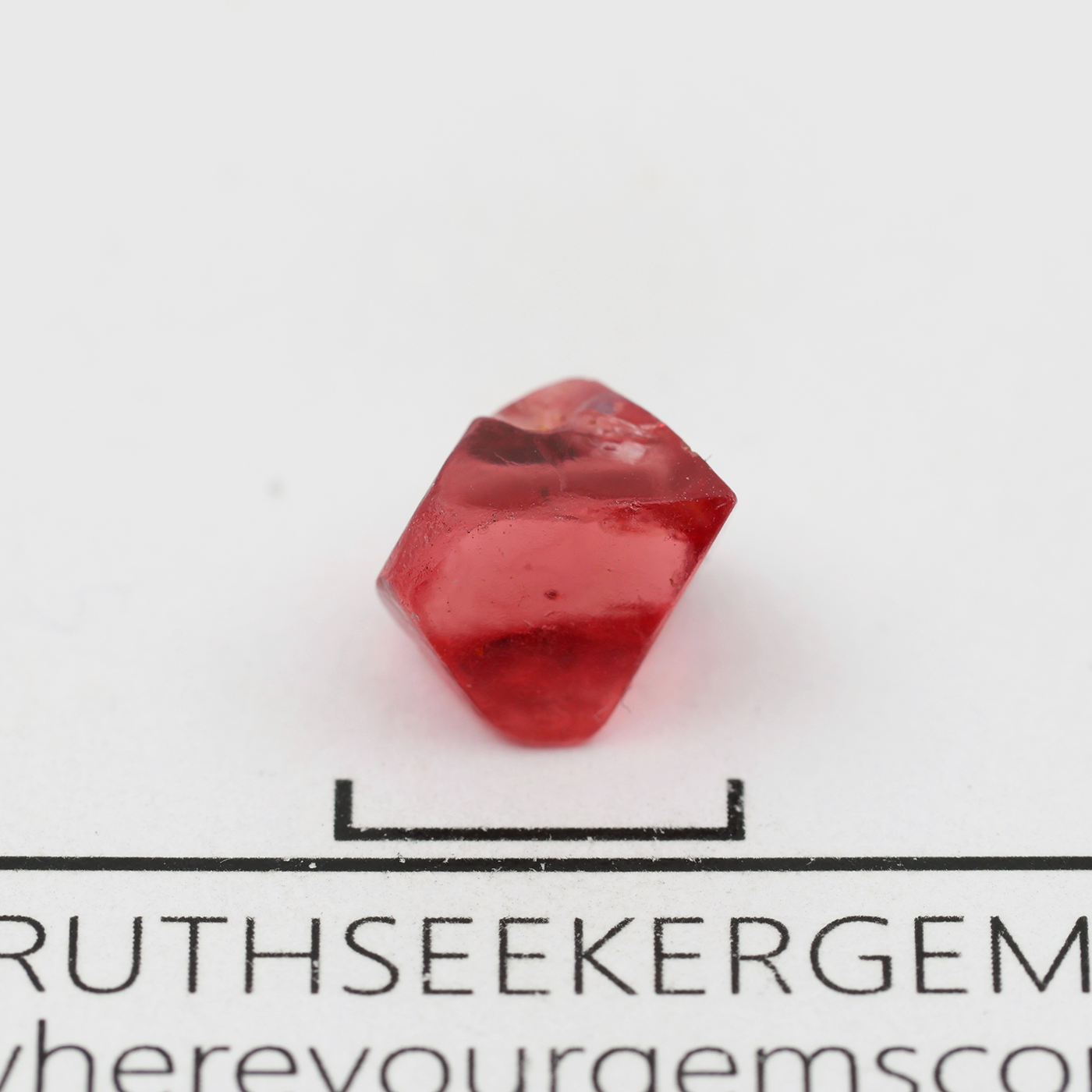 Spinel 0.81 g
