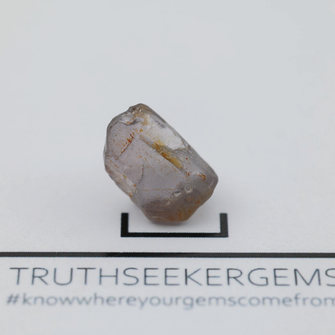 Spinel 0.97 g
