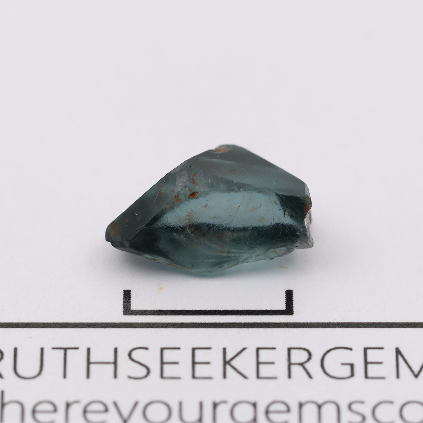 Spinel 0.85 g