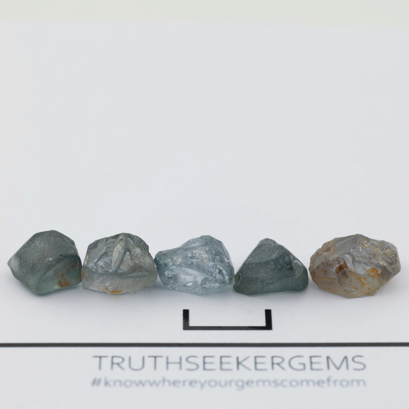 Spinel 3.05 g