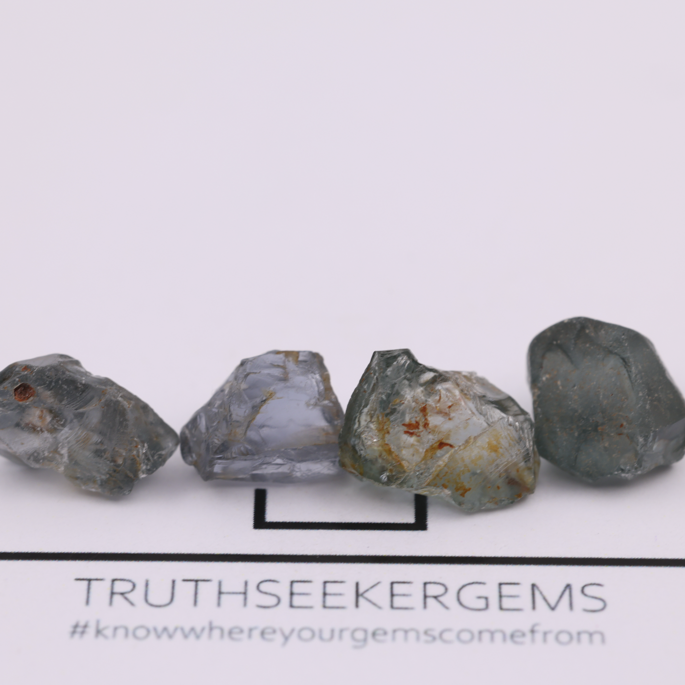 Spinel 3.83 g
