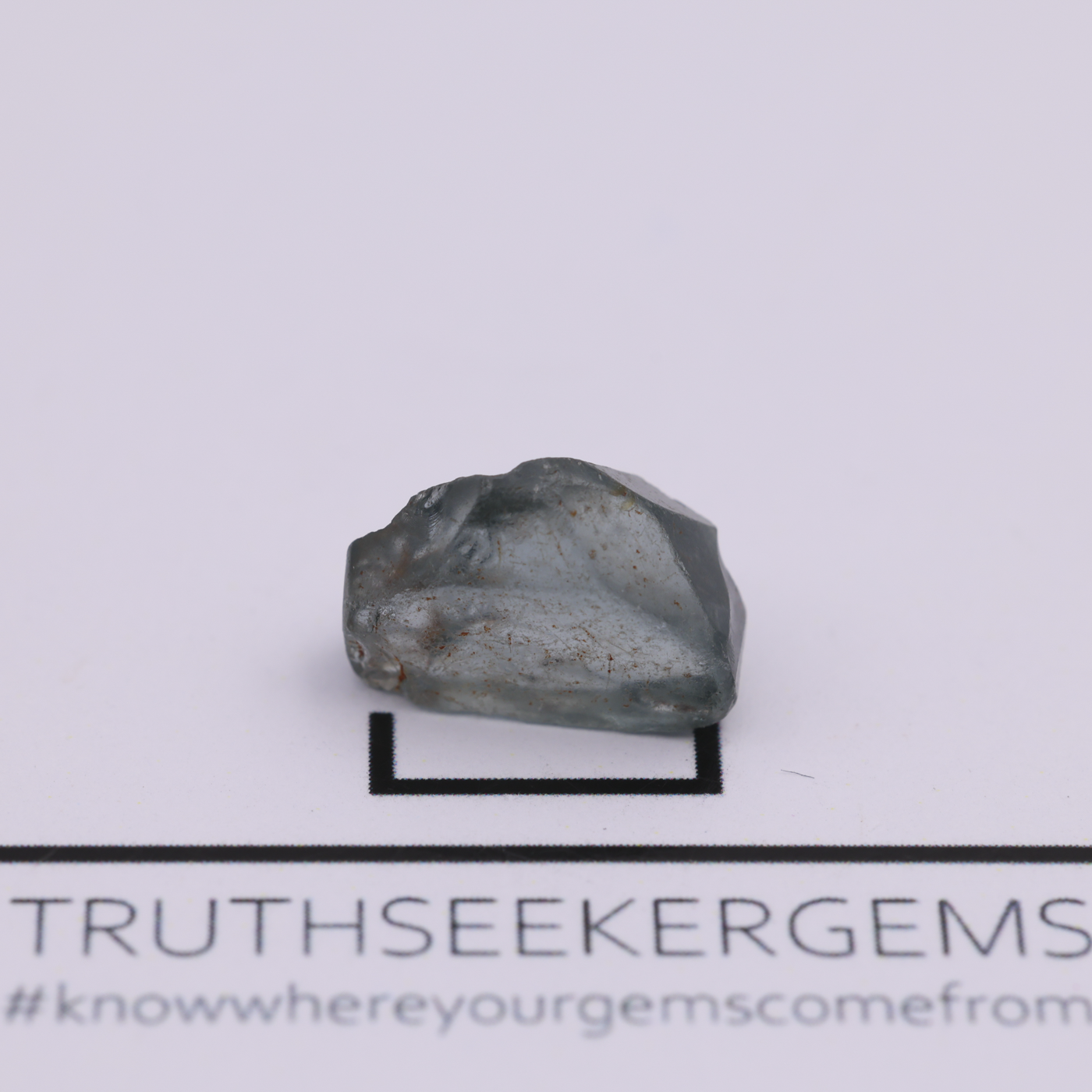 Spinel 0.92 g