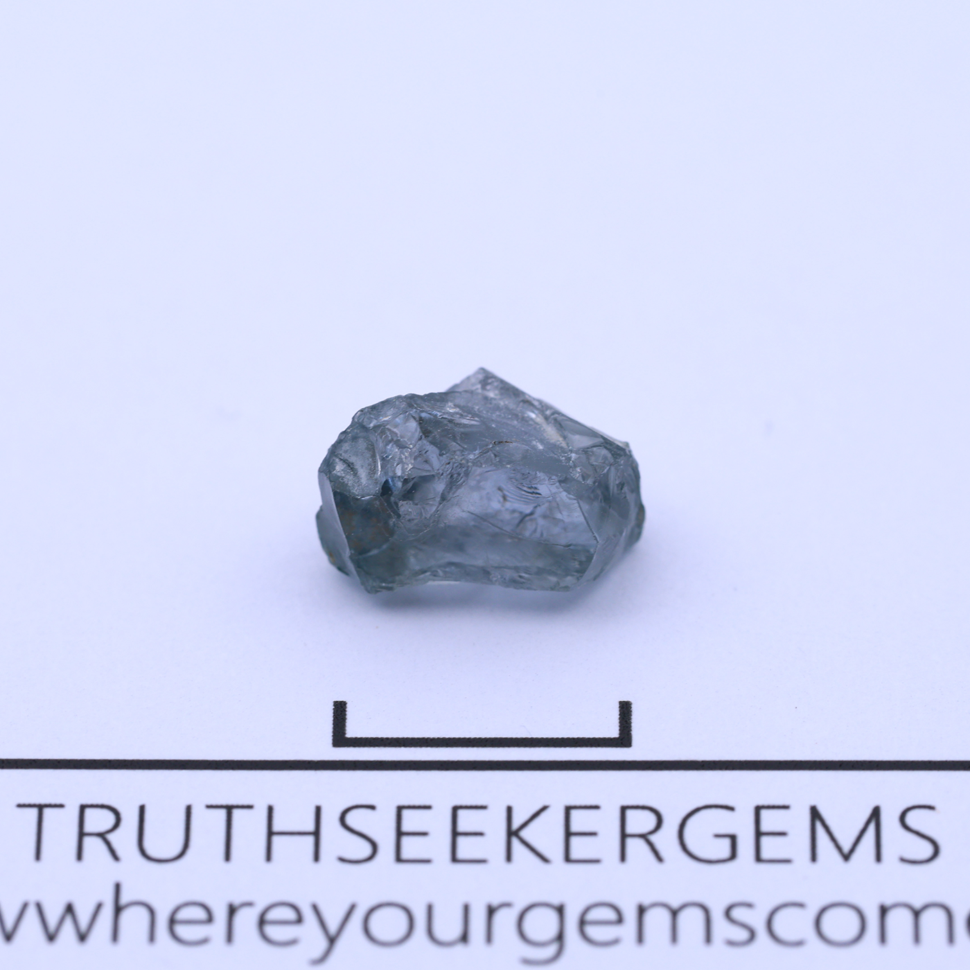 Spinel 0.86 g