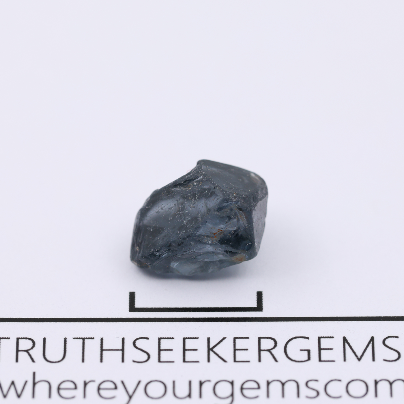 Spinel 1.06 g