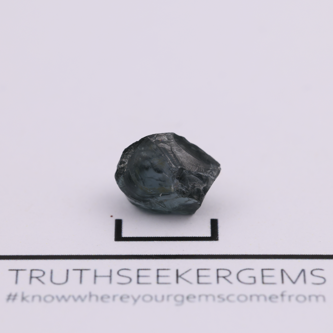 Spinel 0.85 g