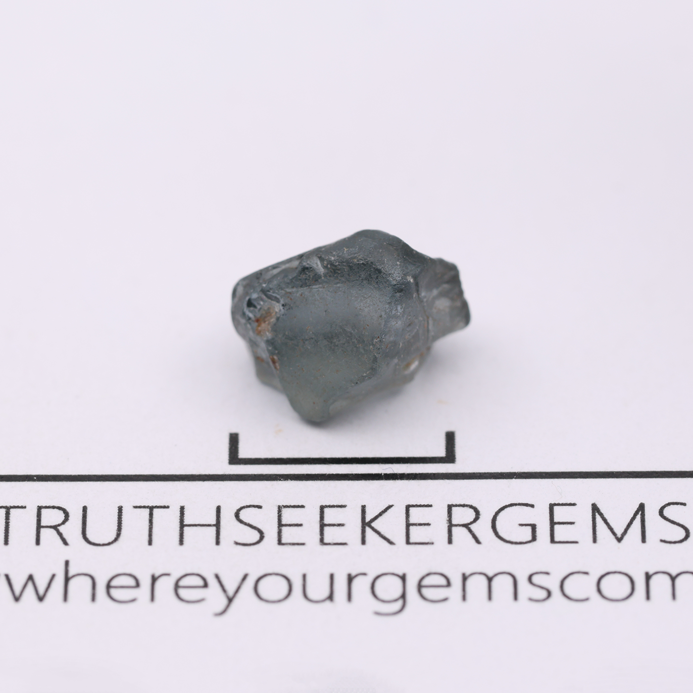Spinel 0.90 g