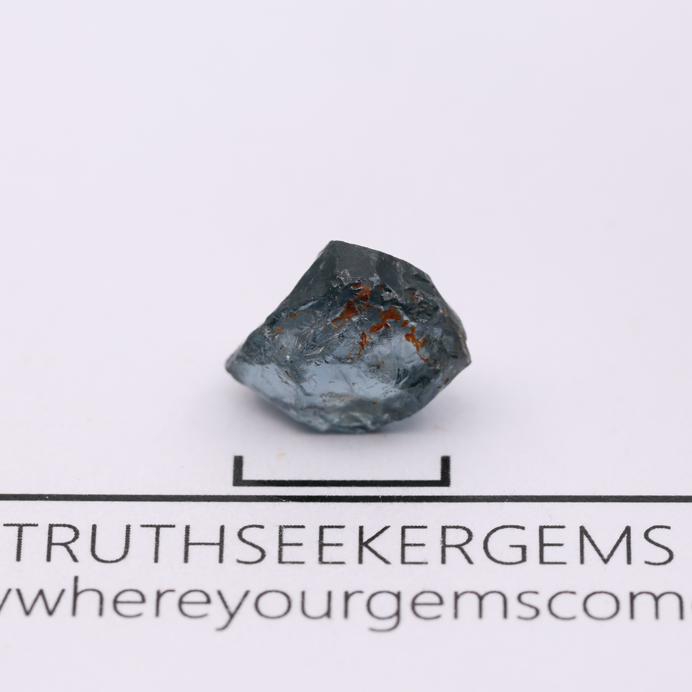Spinel 0.90 g