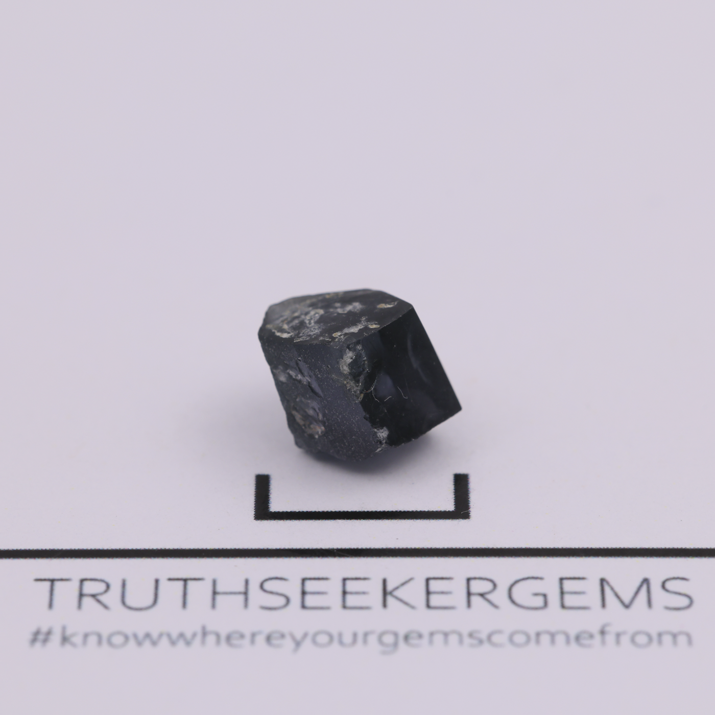 Spinel 0.80 g
