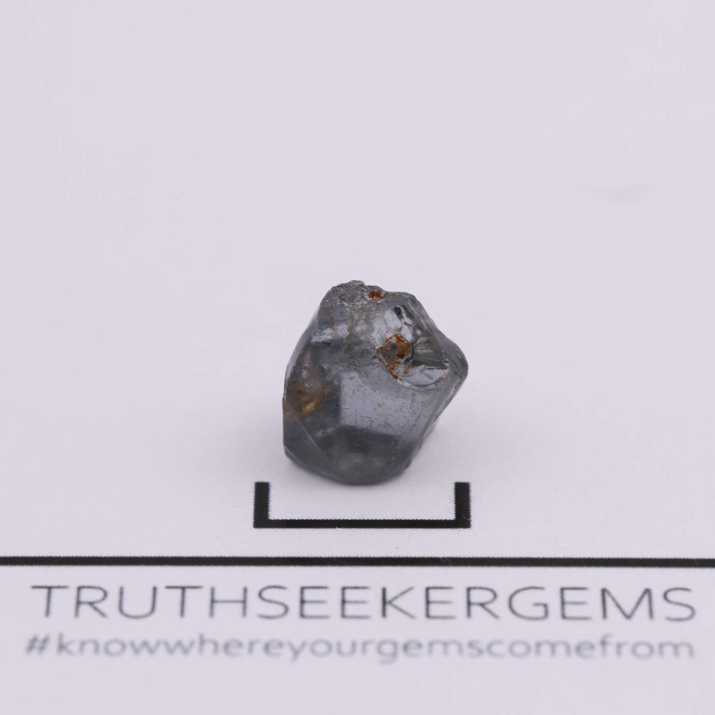 Spinel 0.91 g