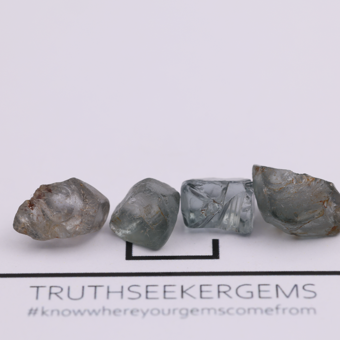 Spinel 2.64 g